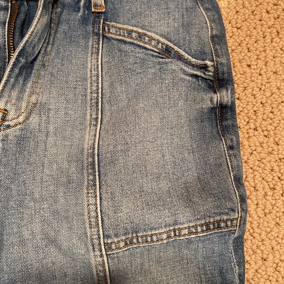 Jeans - Picture 3 of 4